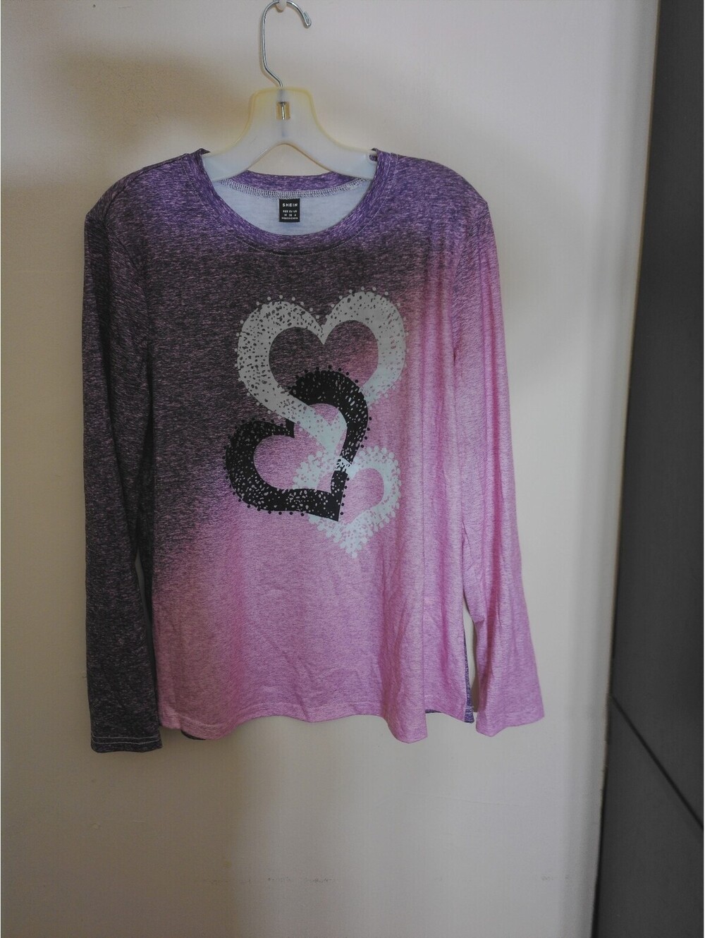 Shein Long Sleeve T-Shirt Top Womens Size 6 M Purple Pink Ombre Heart Graphic
